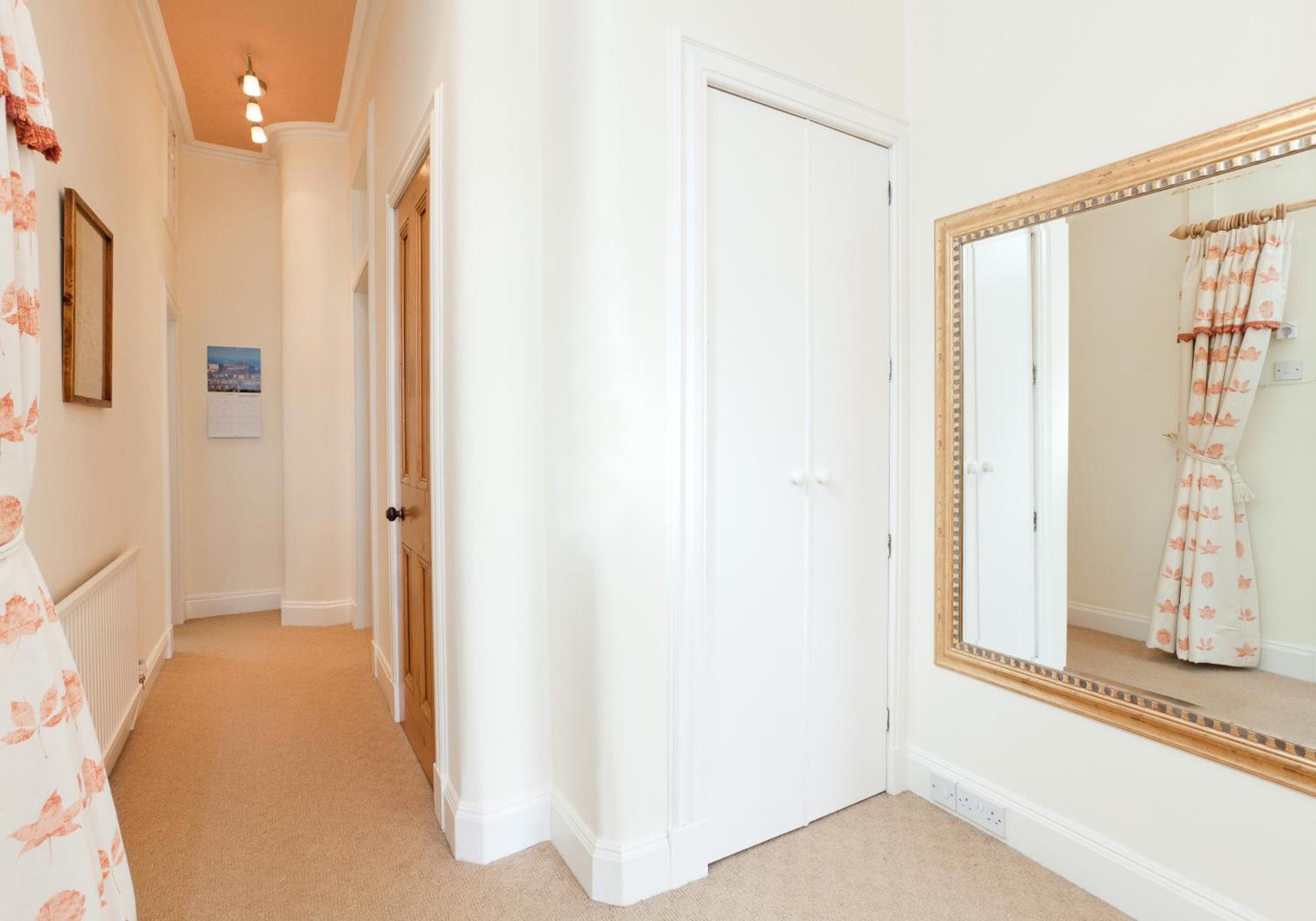 Apartamento Mardale Crescent - 380 Edimburgo Exterior foto